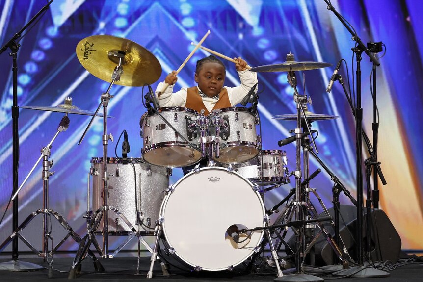 Chrisyius Whitehead performs onstage on America's Got Talent Episode 1902.