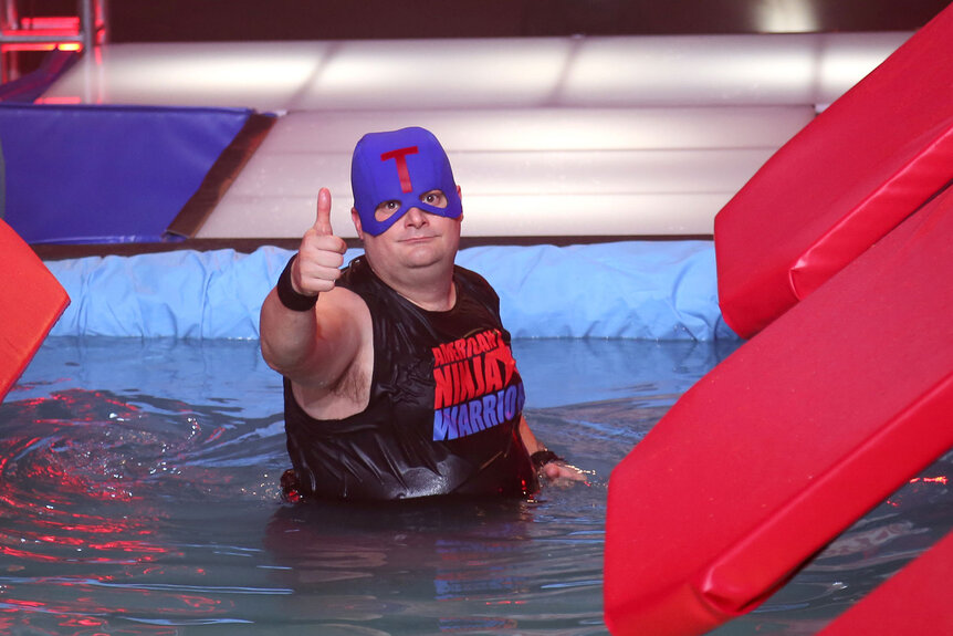 Bobby Moynihan as Jeff Metcalf during the "American Ninja Warrior" sketch on Saturday Night Live Episode 1703