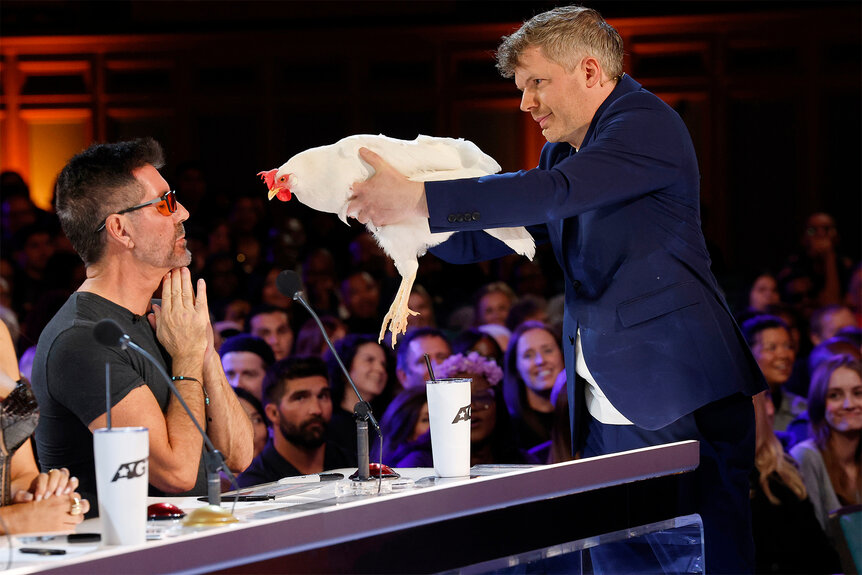 Jo De Rijck puts a chicken in Simon Cowell's face on AGT Episode 1904