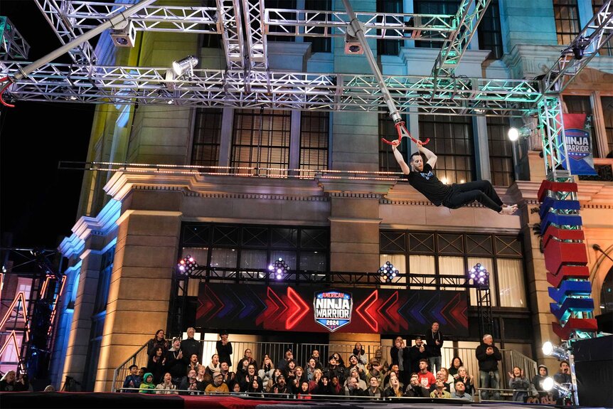 Langdon Dinsdale during his run on American Ninja Warrior Episode 1601/02