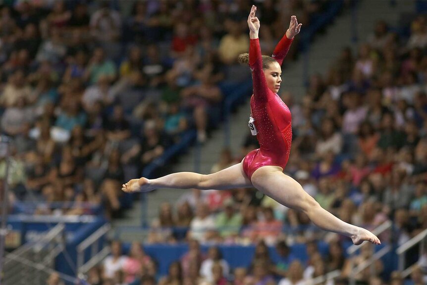 Mckayla Maroney during her floor routine in 2013