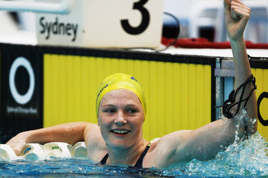 Cate Campbell smiles in a pool.