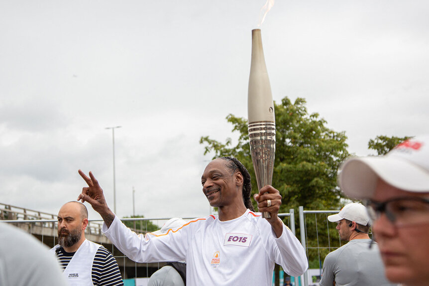 Paris 2024 Olympics Torch Snoop Dogg