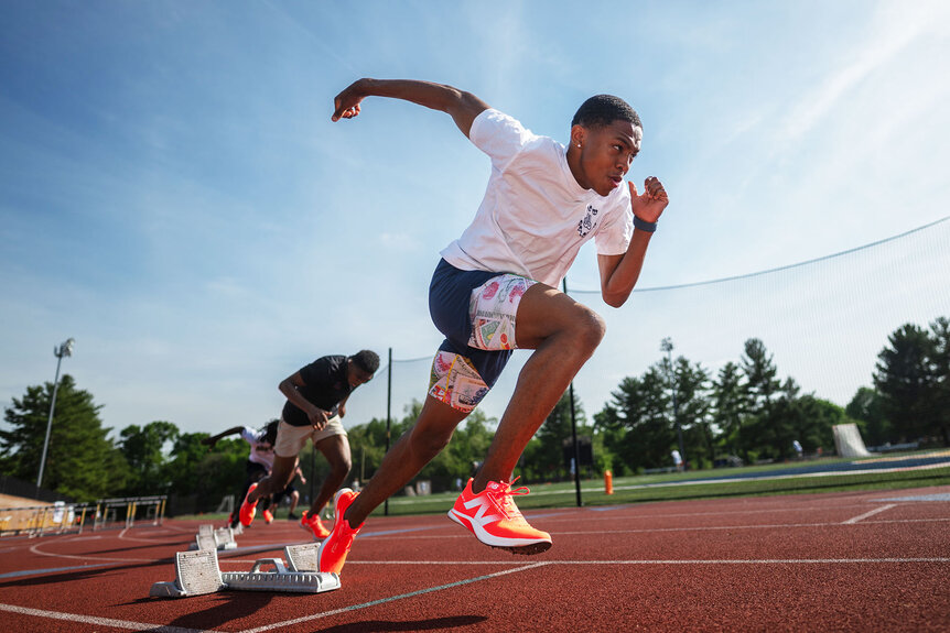 Quincy Wilson running during a practice session.