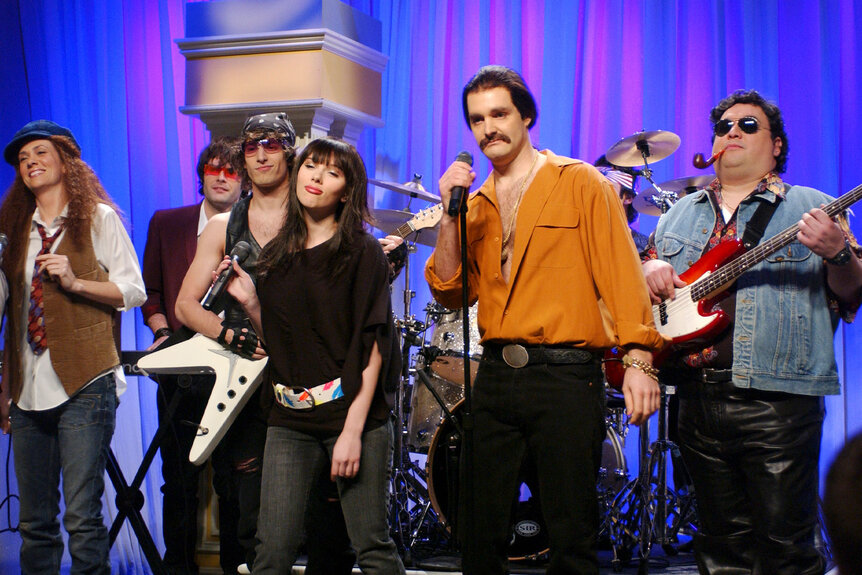 Kristen Wiig, Scarlett Johansson as Char Hamrlik, Will Forte, and Horatio Sanz during "Duluth Live" skit on Saturday Night Live on January 14, 2005.