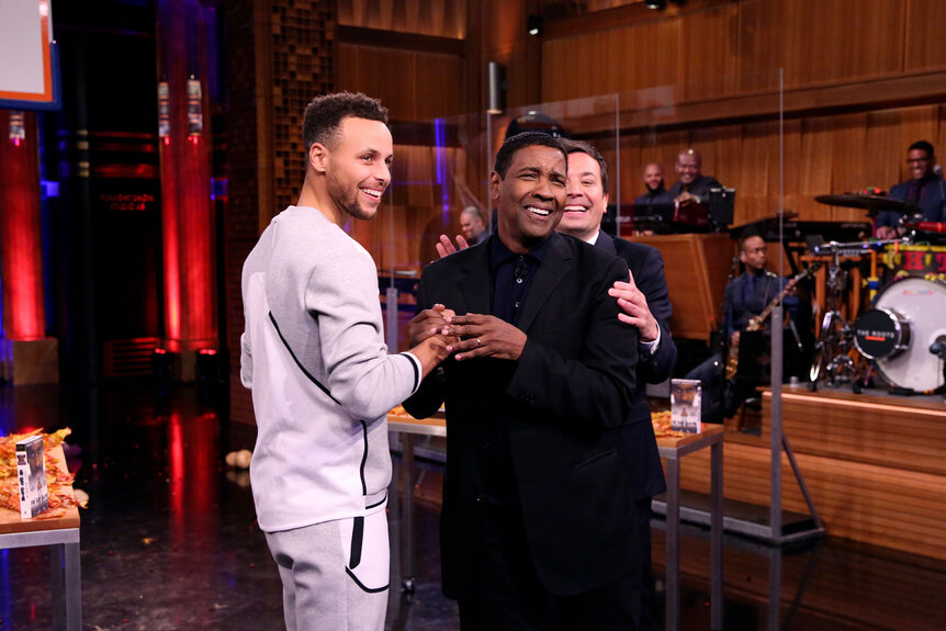 Stephen Curry, Denzel Washington, Jimmy Fallon during "Random Object Shootout" on The Tonight Show