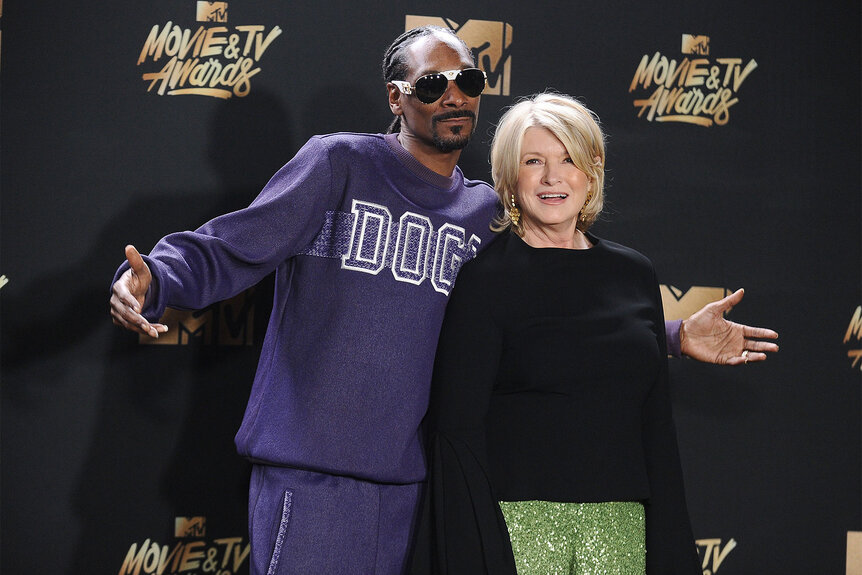 Snoop Dogg and Martha Stewart pose in the press room at the 2017 MTV Movie and TV Awards