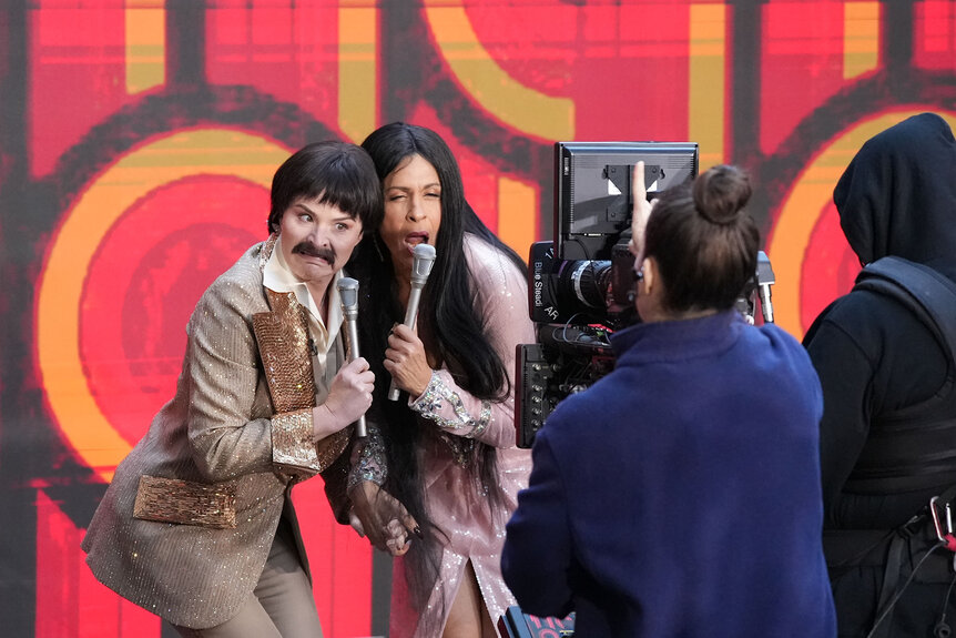 Jenna Bush Hager and Hoda Kotb perform as Sonny and Cher during Halloween on "Today"