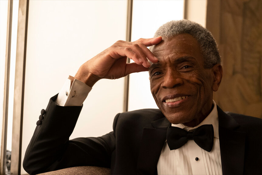 Closeup of Andre De Shields as Harold in Brilliant Minds.