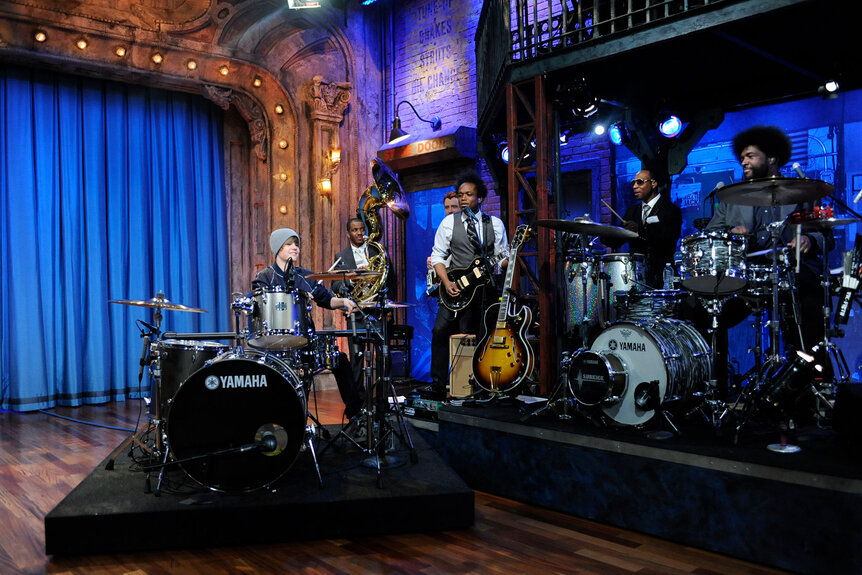 Justin Bieber plays drums with The Roots on Late Night with Jimmy Fallon