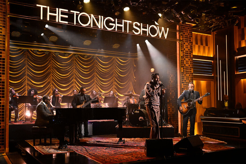 Leon Bridges performing with The Roots on The Tonight Show