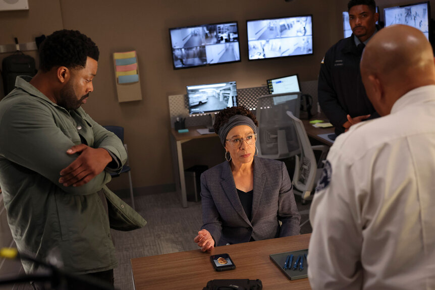 Kevin Atwater (LaRoyce Hawkins) and Sharon Goodwin (S. Epatha Merkerson) in Season 10 Episode 6 of Chicago Med