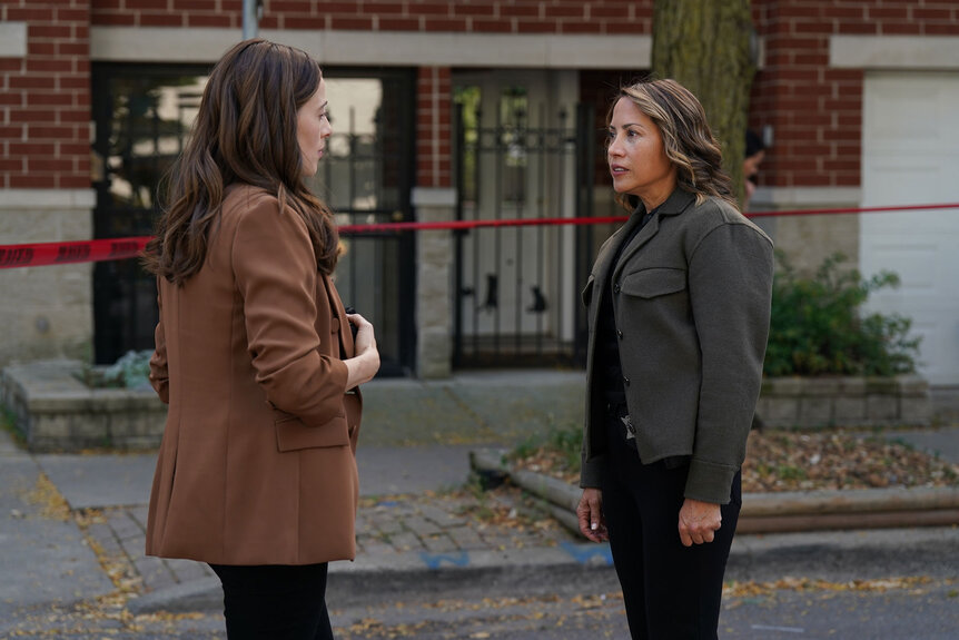 Kim Burgess (Marina Squerciati) and Detective Suarez (Elizabeth Rodriguez) in Season 12 Episode 6 of Chicago P.D.