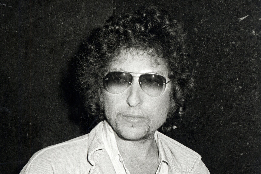 Bob Dylan wears sunglasses while arriving to Saturday Night Live