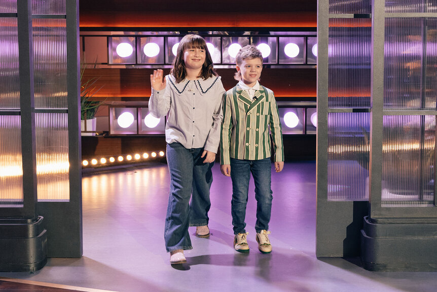 River Blackstock and Remy Blackstock walk onto the set of The Kelly Clarkson Show