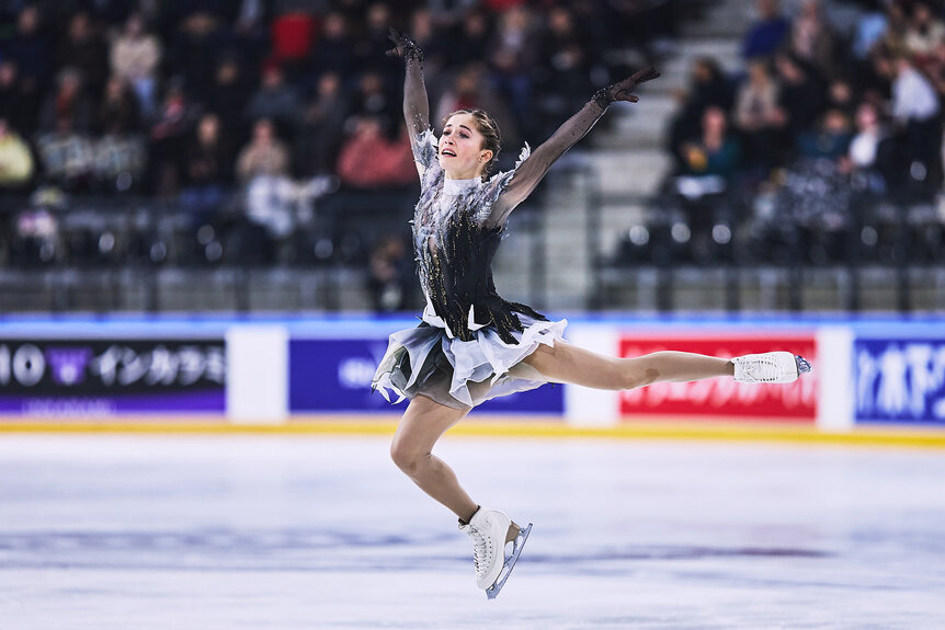 Isabeau Levito does a move on the ice during the ISU Grand Prix of Figure Skating