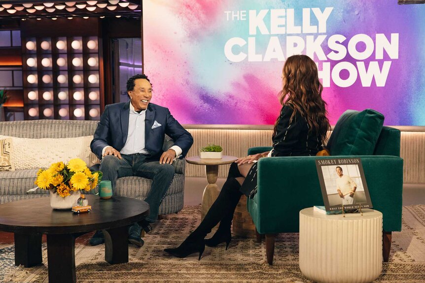 Smokey Robinson talking with Brooke Shields during The Kelly Clarkson Show Season 6, Episode 107.